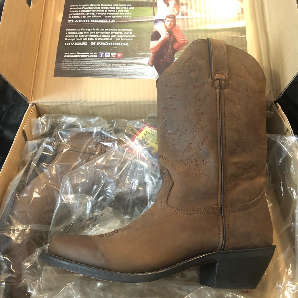 NWT Durango Head West womens cowgirl boots. Size 8.5